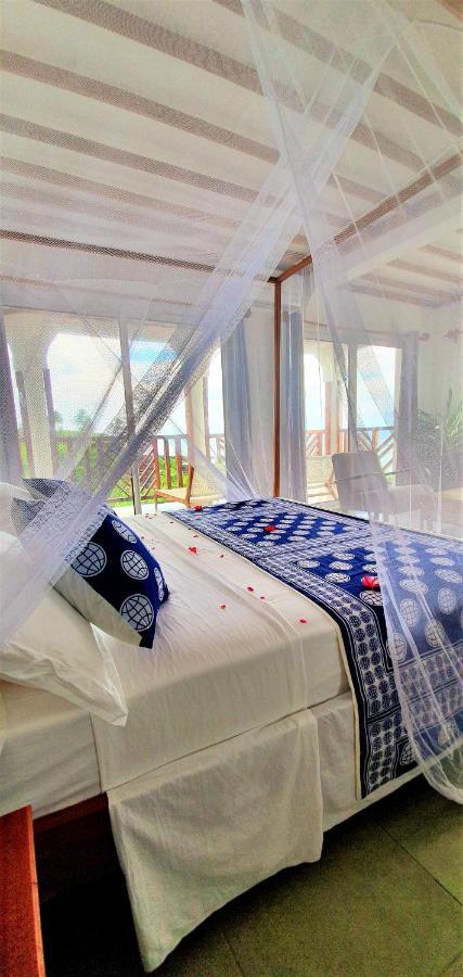 Al Camar Lodge Ndzaouze Bagian luar foto